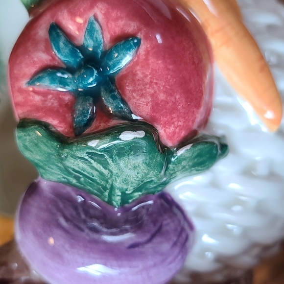 Fitz and Floyd creamer - vegetables - Picture 7 of 7